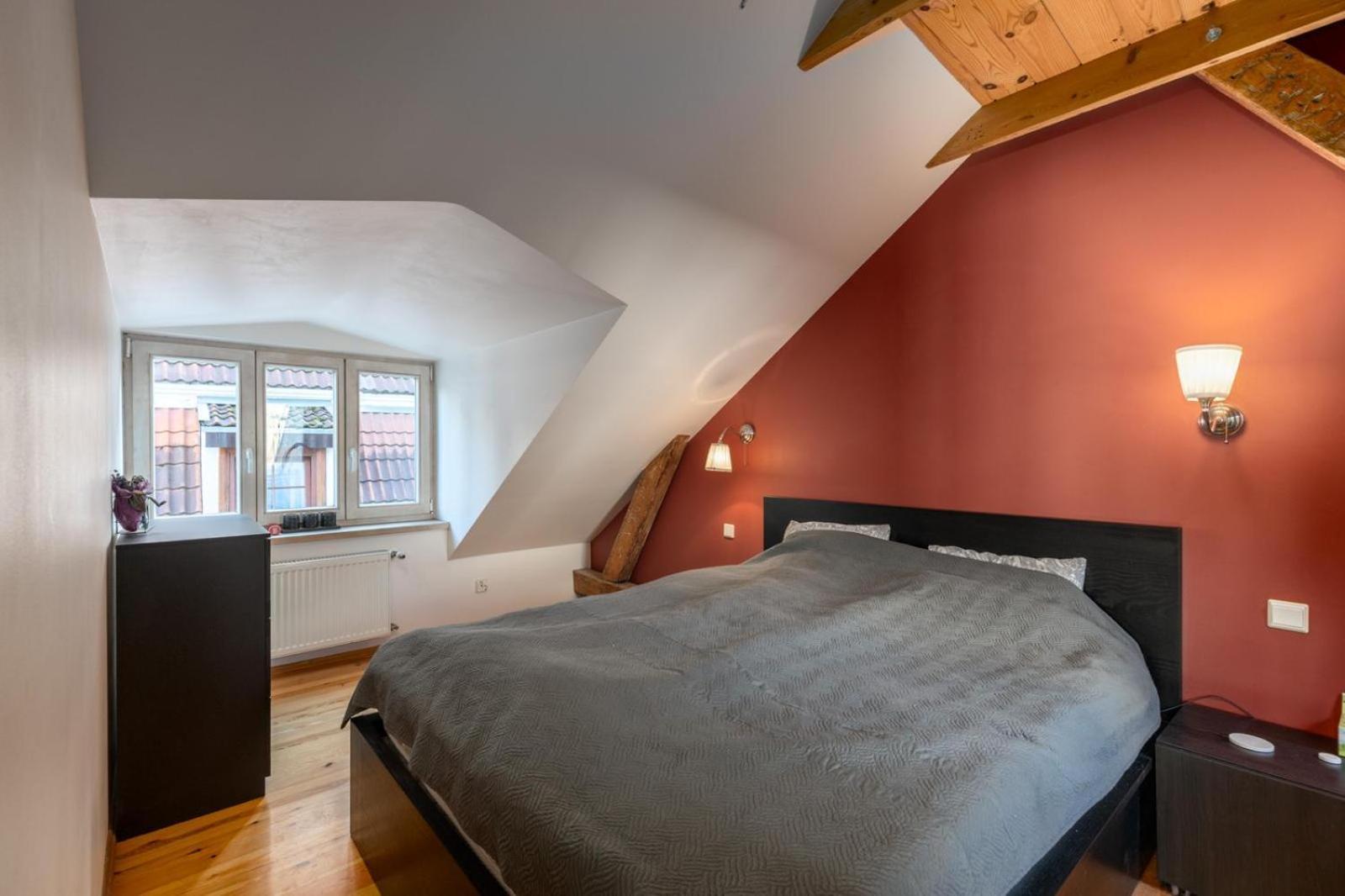 Amber Private Rooms Riga Esterno foto